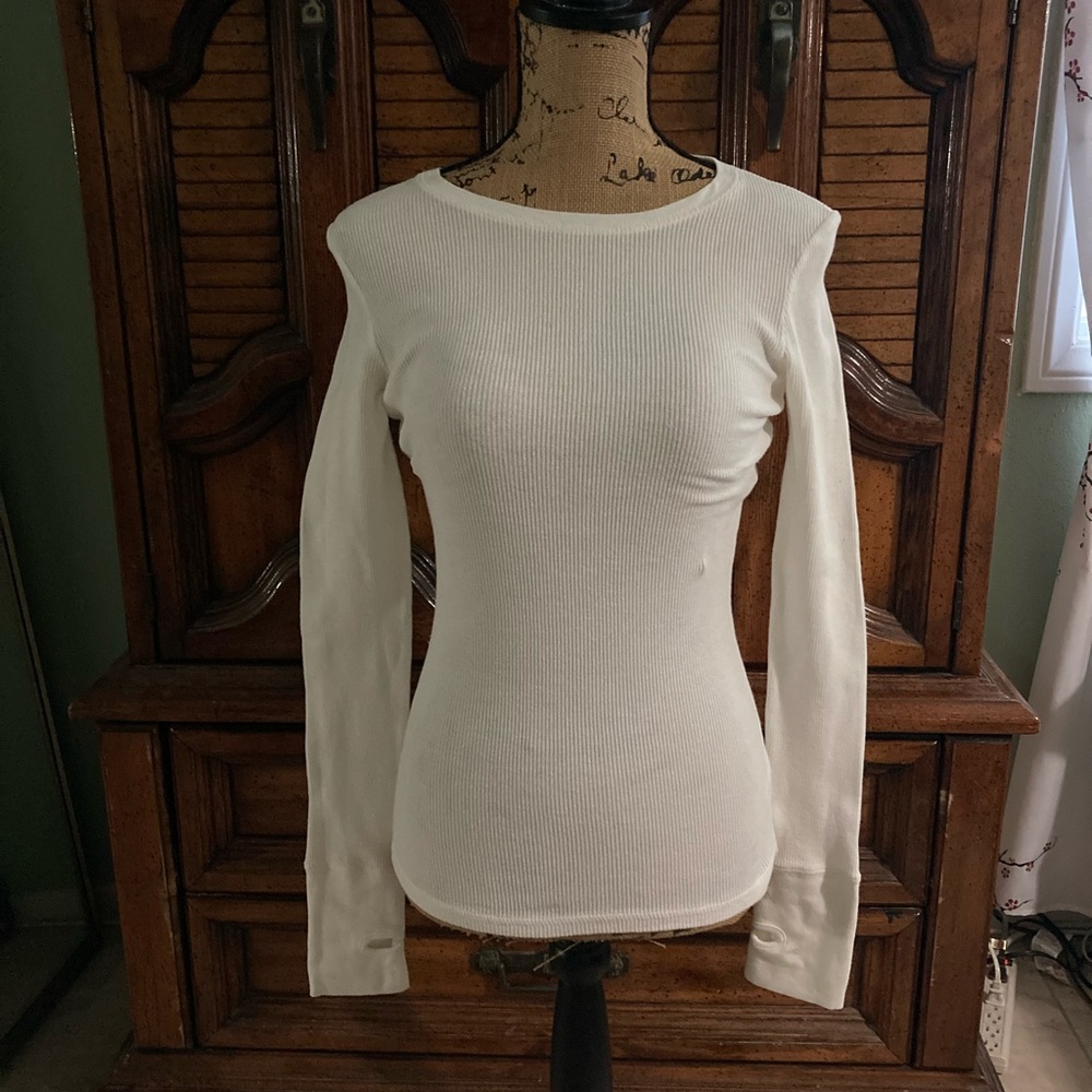 Knit thermal white shirt, long sleeves